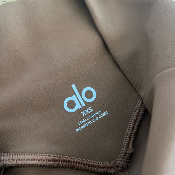 Alo Airlift Mesh High-Waist Celeste Capri in Cinnamon Brown XXS - Picture 8 of 8